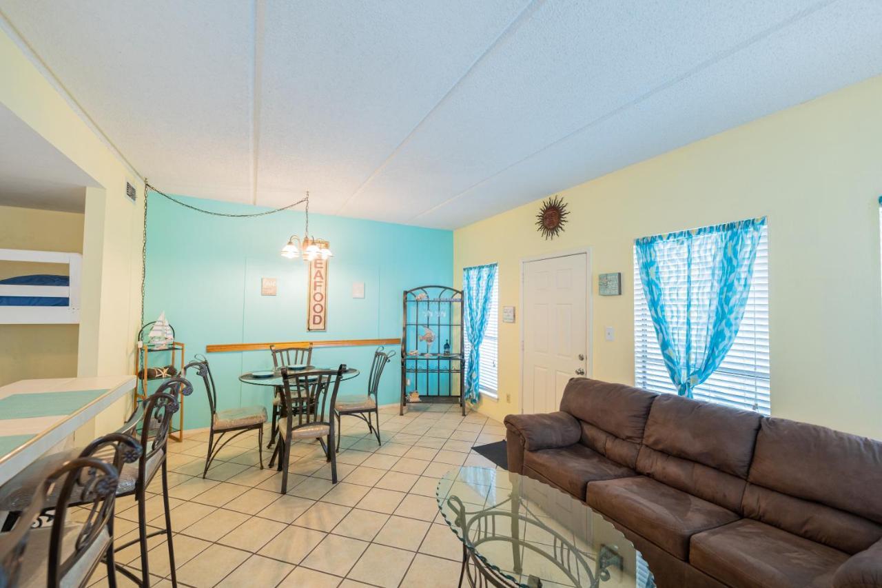 סאות' פאדרה איילנד Affordable Spi Family Condo - Walking Distance To The Beach, Sleeps 6, Third Floor, 2025 Traveler Award מראה חיצוני תמונה