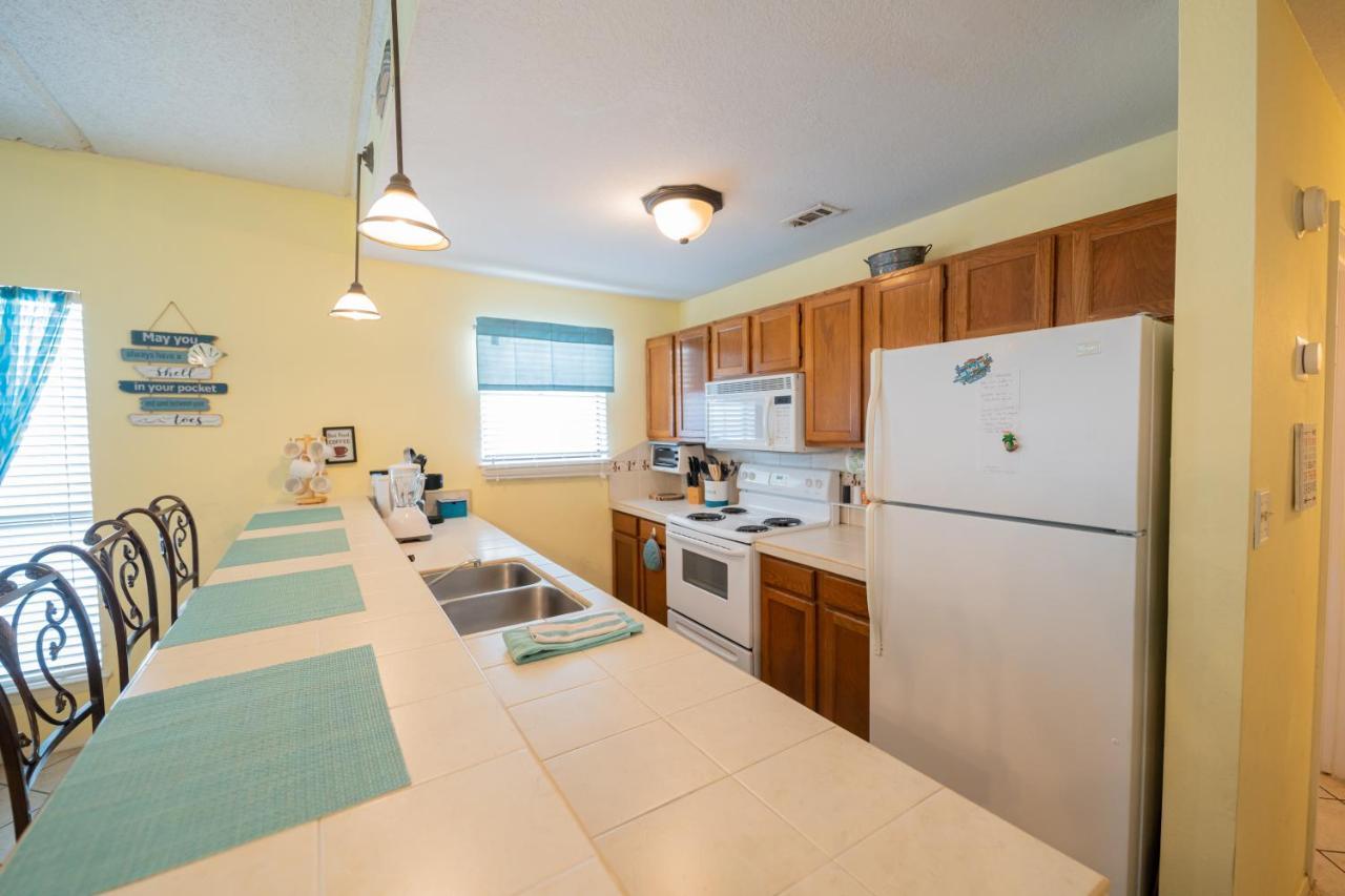 סאות' פאדרה איילנד Affordable Spi Family Condo - Walking Distance To The Beach, Sleeps 6, Third Floor, 2025 Traveler Award מראה חיצוני תמונה