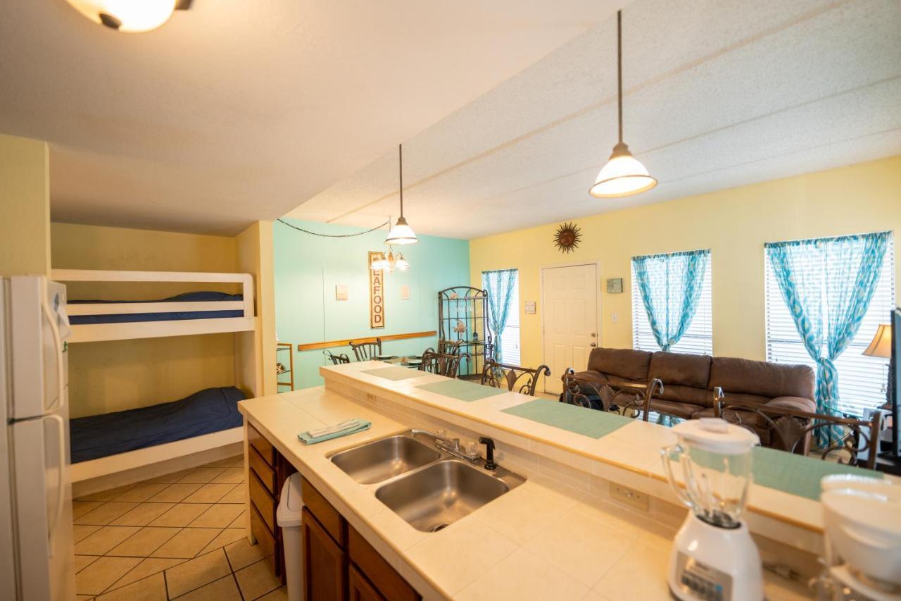 סאות' פאדרה איילנד Affordable Spi Family Condo - Walking Distance To The Beach, Sleeps 6, Third Floor, 2025 Traveler Award מראה חיצוני תמונה